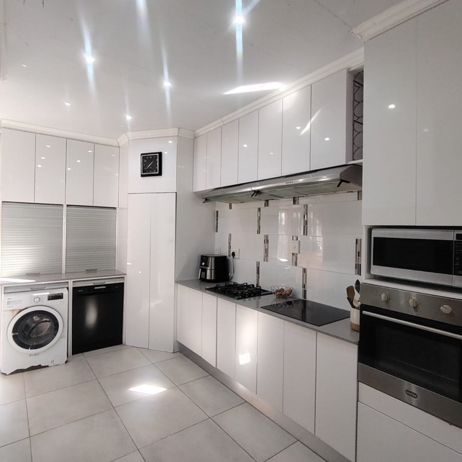 3 Bedroom Property for Sale in Baysville Eastern Cape